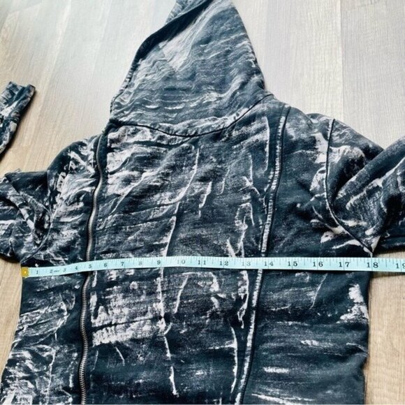 Young Fabulous and Broke Black and Gray Sweatshirt Jacket Small - Picture 7 of 9